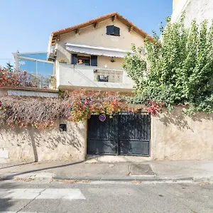 https://studio-ideal-pour-deux-voyageurs-sur-marseille.fr-provencehotel.com